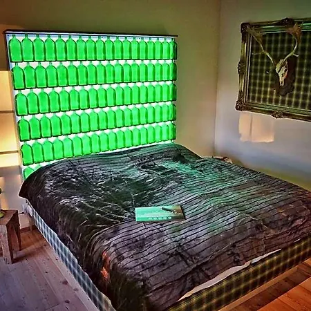 Road Stop Hotel 3*