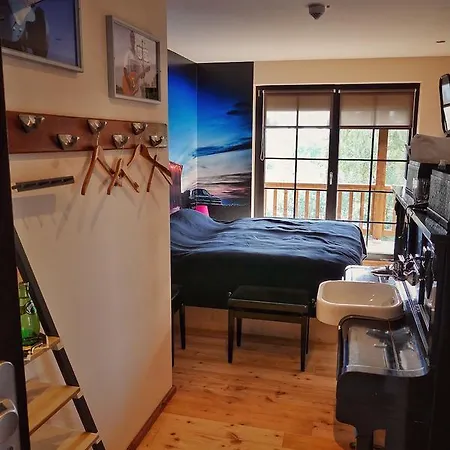 Отель Road Stop Метманн